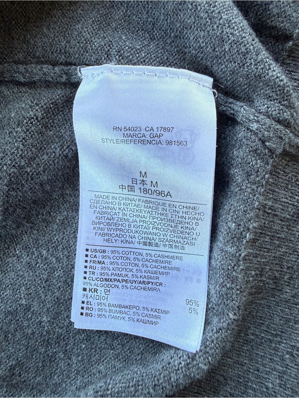GAP Men’s Medium Cotton Cashmere V-Neck Cardigan Sweater Gray - Picture 3 of 3